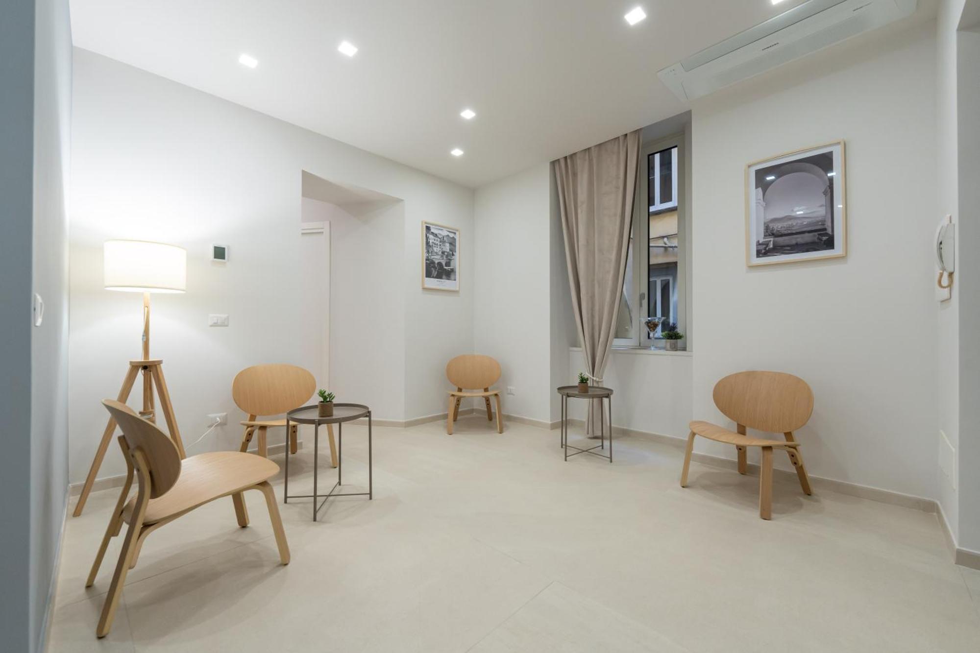 Napoli Maison Bagian luar foto
